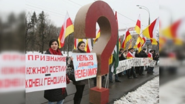 El Parlamento bielorruso aplazó el examen del reconocimiento a la primavera