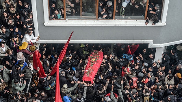 Fotos: Turquía se levanta por la muerte de un adolescente
