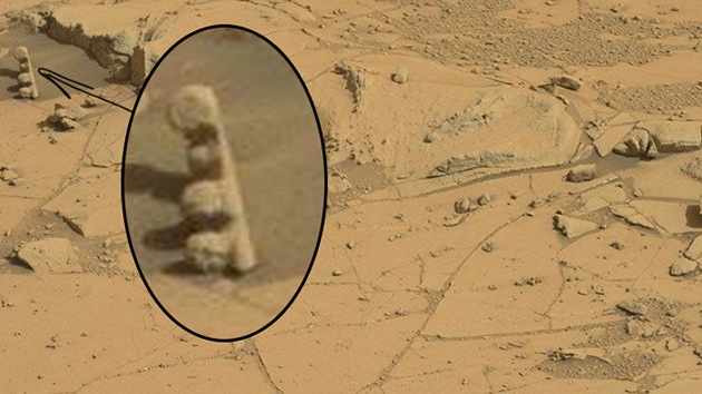 Fotos: Avistan un 'semáforo' y una bola de forma perfecta en Marte