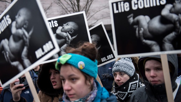 'Marcha por la Vida' convoca a miles en Washington para protestar contra los abortos