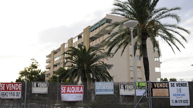 Ecuador apoya el reclamo ante la UE de una 'víctima' de la crisis hipotecaria en España