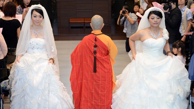 Dos mujeres, primer matrimonio homosexual en Taiwán