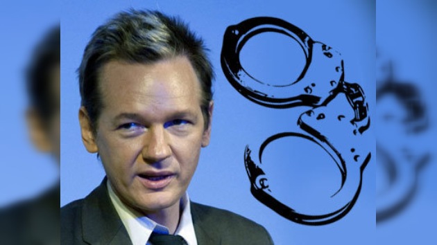 El fundador de WikiLeaks, acusado de violación