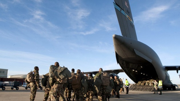 EE.UU. intensifica su participación en Mali apoyando a las fuerzas francesas