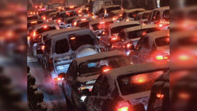 Atascos de tráfico son provechosos para muchos moscovitas