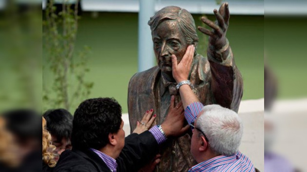 Argentina homenajea al ex presidente Néstor Kirchner