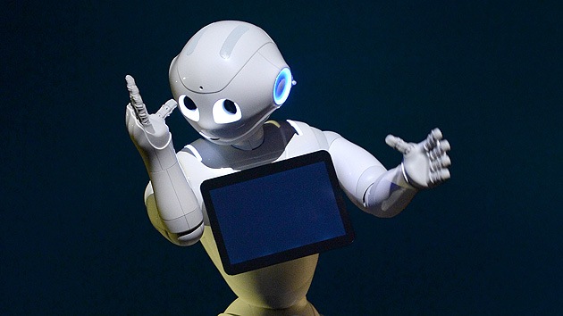 Conozcan a Pepper, el primer robot "con emociones y corazón"