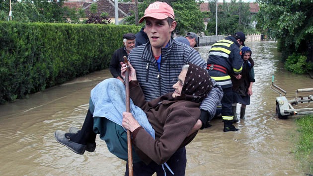 Inundaciones catastróficas en Serbia y Bosnia y Herzegovina dejan al menos 44 muertos