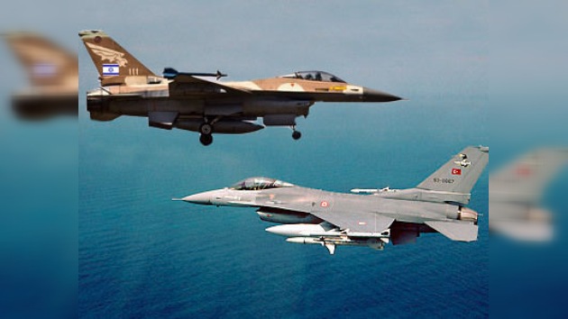 Los cazas turcos 'se cambian el chip' para identificar los aviones de Israel como enemigos