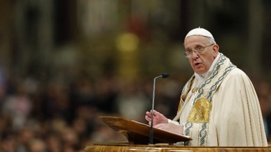 Al papa le pone "la piel de gallina" que la Iglesia pueda formar "pequeños monstruos"