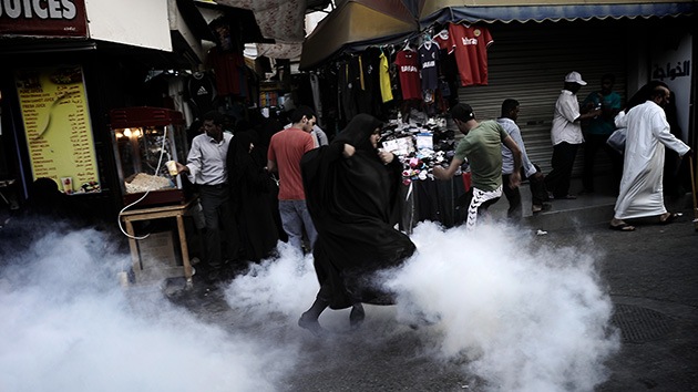 Bahréin: un jóven manifestante muere abatido por la policía