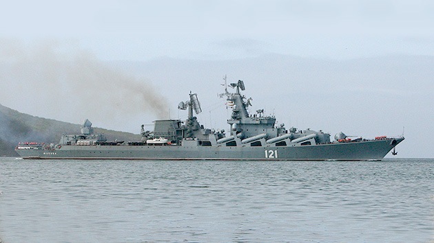 El 'asesino de portaaviones' ruso, el crucero Moskvá, ya está en el Mediterráneo