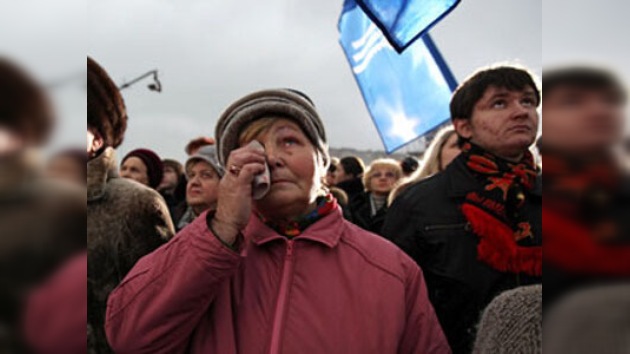 Miles de personas protestan contra el terrorismo en Moscú y San Petersburgo