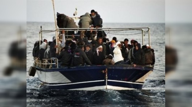 Culpan a la OTAN de dejar morir a 61 inmigrantes africanos en el Mediterráneo