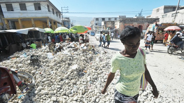 Tres años después del sismo, 358.000 haitianos siguen en campamentos