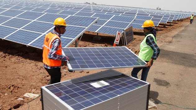 Energía solar, el nuevo megaproyecto social de la India