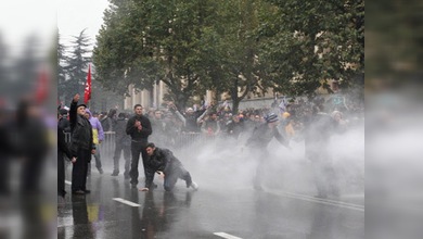 Éxodo de la oposición en Georgia: la gente no puede soportar la presión
