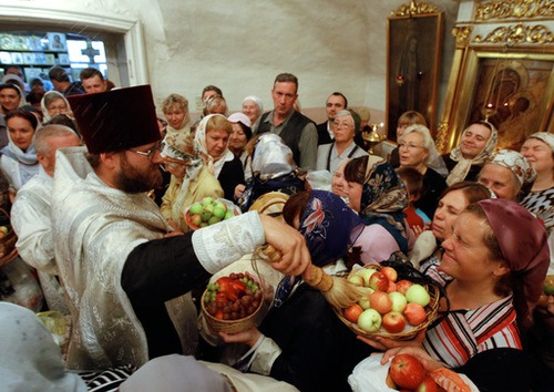 Rusia celebra la Festividad del Señor de la Manzana