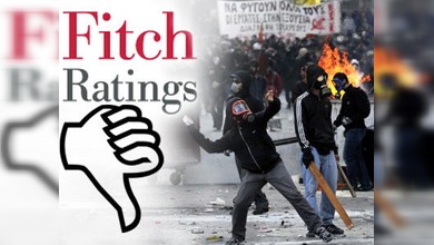 Fitch deja a Grecia al borde del precipicio del impago