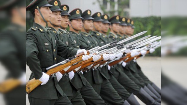El presupuesto de defensa chino supera por primera vez los 100.000 millones de dólares