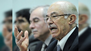 Un líder de la oposición siria: intervención extranjera en Siria es inaceptable