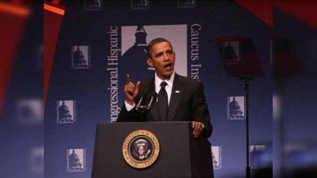 Obama felicitó a EE.UU. por la reforma de la salud y se fue de vacaciones