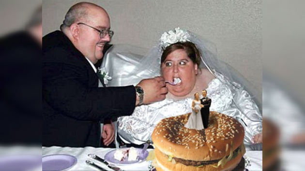 Banquete de boda con papas fritas y hamburguesas: una opción de McDonalds