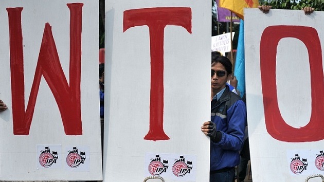 La OMC ha logrado un acuerdo "para empresas transnacionales, no para pobres"