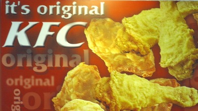 Descubren niveles elevados de una sustancia cancerígena en las patatas de KFC