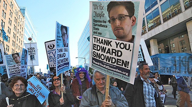 Excongresista lanza una petición para que Snowden vuelva a EE.UU. sin ser perseguido