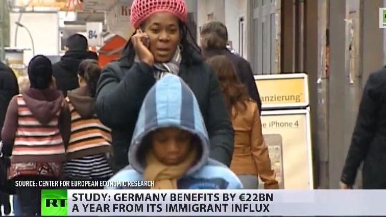 Studie: Migranten spülen 22 Milliarden Euro in die Sozialkassen