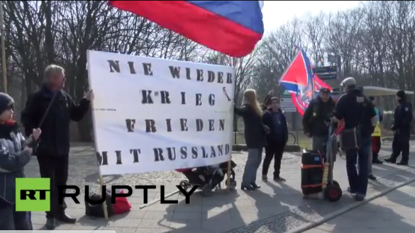 Live: Protest gegen Poroschenko in Berlin