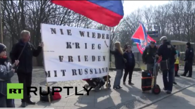 Live: Protest gegen Poroschenko in Berlin