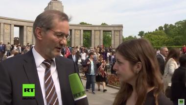 RT Deutsch Reporterin an Grenze festgehalten und vom ukrainischen Geheimdienst mit 3-jährigem Einreiseverbot belegt