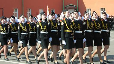 Live ab 6 Uhr: Russische Städte zelebrieren 9. Mai mit Siegesparaden