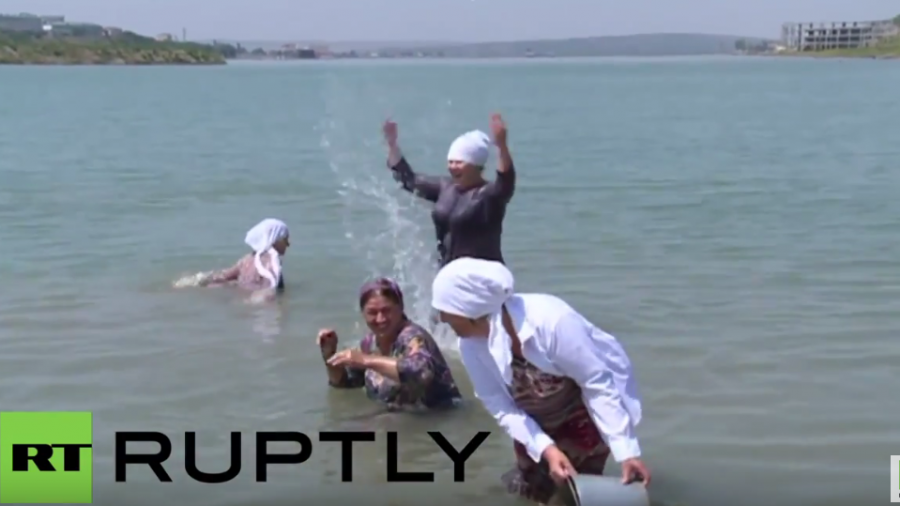 Russland: Tschetschenien eröffnet ersten Badestrand nur für Frauen