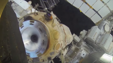 Video zeigt Andock-Stationen-Wechsel einer Sojus-Kapsel auf der ISS