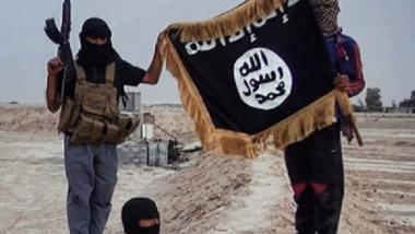 IS weiter auf dem Vormarsch: Eroberung der größten Erdölkomplexe in Syrien und Irak