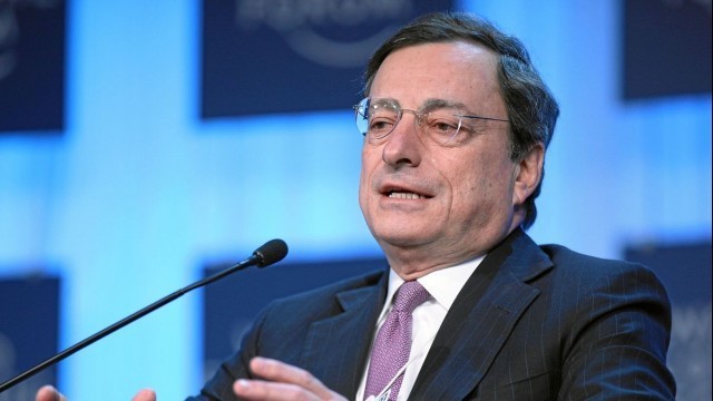 Live: Letzter Währungsdialog mit EZB-Präsident Mario Draghi für 2015 – mit deutscher Übersetzung