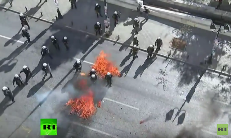 Griechen haben Sparpolitik satt - Heftige Auseinandersetzungen bei Generalstreik in Athen