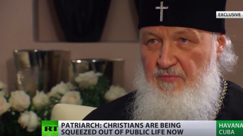 Patriarch Kirill: Weltgemeinschaft muss gemeinsam gegen Terror vorgehen, um Frieden zu schaffen