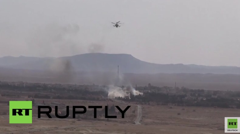 Syrien: Amateuraufnahmen sollen Attacken russischer Hubschrauber auf den IS zeigen