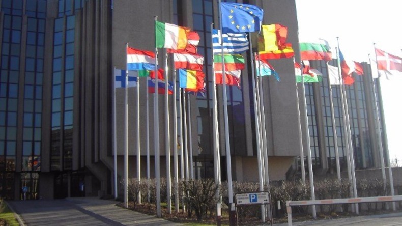 Live: Europäische Kommission zu Steuerhinterziehung im Lichte der "Panama-Papiere"