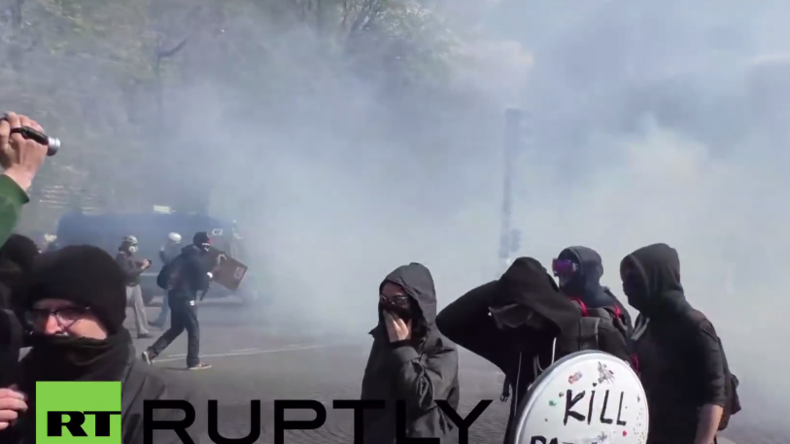 Live: Erneut Protest in Paris - Regierung will Arbeitsreformen ohne Parlamentsbeschluss durchsetzen