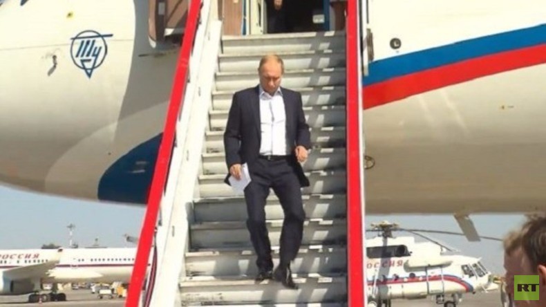 Live: Putin landet in Athen