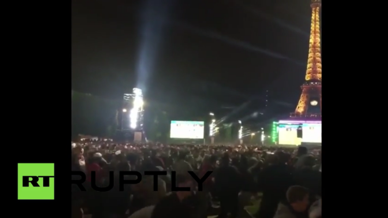 Paris: Knallkörper verursachen Massenpanik unter Fußball-Fans während Deutschland-Italien-Spiel