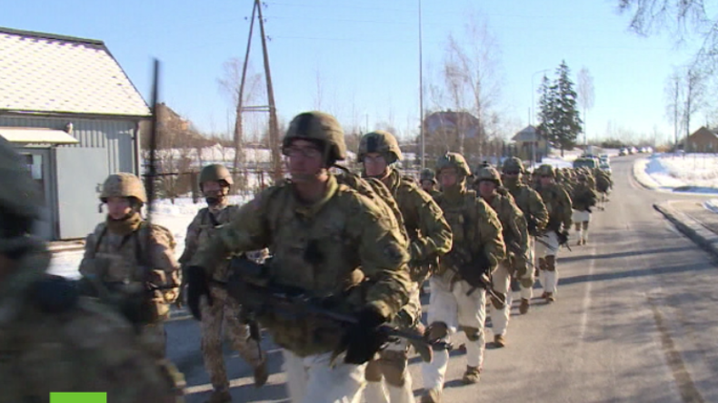 US-Truppen marschieren nahe der russischen Grenzen zur „Rückversicherung ihrer Verbündeten“