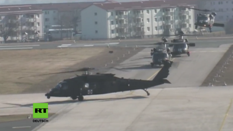 US-Hubschrauber Black Hawk und Chinook landen in Bayern „für dauerhaften Frieden und Stabilität“