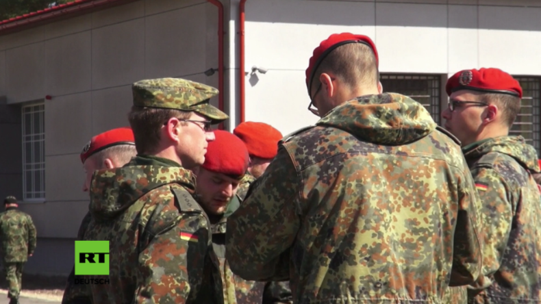 Deutsche Bundeswehrsoldaten bei NATO-Übung in Lettland. 