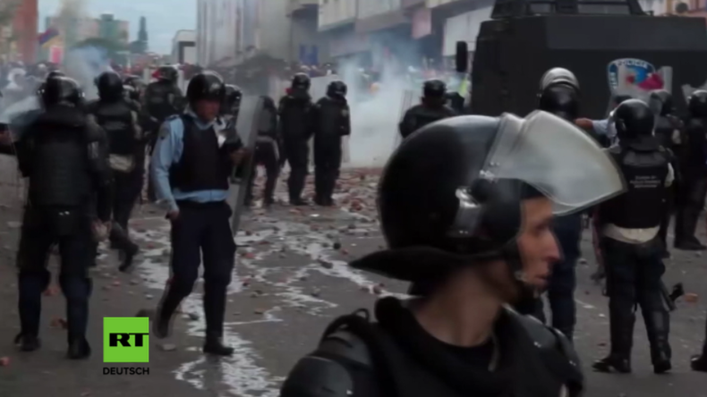 Proteste gegen Regierung in Venezuela arten in Gewalt aus. 